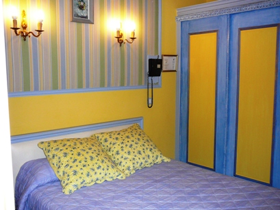 Chambre n° 04 - Hôtel du Fiacre Carpentras